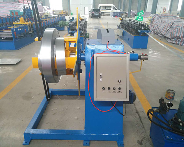 C/Z Steel Purlin interchangeable metal roll forming machine.jpg C/Z Steel Purlin interchangeable metal roll forming machine.jpg