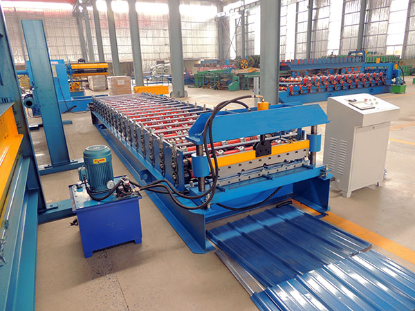 Trapezoidal Sheet Rool Forming Machine Mexico Model.jpg