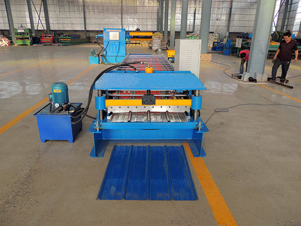 Trapezoidal Sheet Rool Forming Machine Mexico Model.jpg