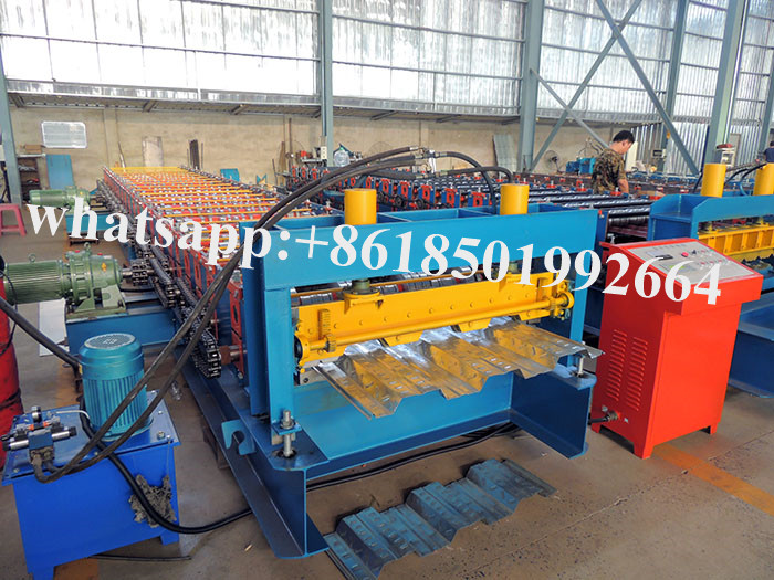 Indonesia Model Galvanized Ecodeck Profile Roll Forming Machine.jpg