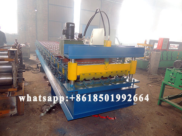 750 Model Eagle Rib Profile With Laminated Roofing Rolling Forming Machine.jpg