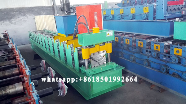 Corner Flashing Roofing Sheets Roll Forming Machine.jpg