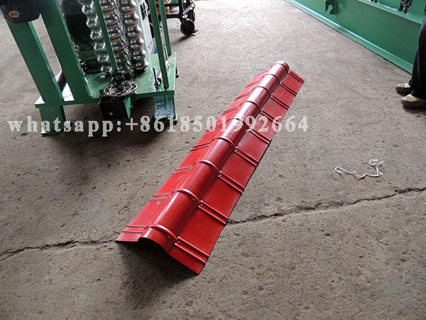 360 Model Barrel Ridge Capping Metal Roofing Profile Forming Machine.jpg