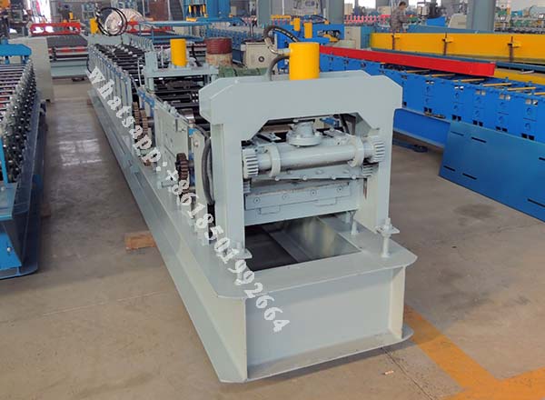 Steel Metal ZED Z Section Profile Purlin Production Liner.JPG