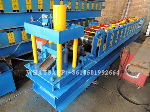 Steel lightweight C Studs Ceiling Framing Profile Machine.JPG