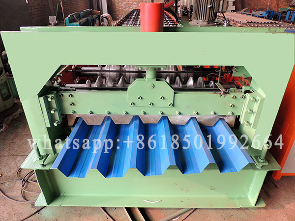 Kirby Style Galvanized Roofing Panel Machine.JPG