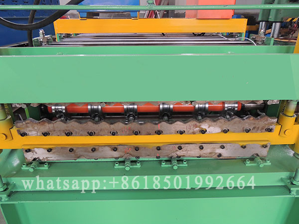 1035 Metcoppo Step Tile Roofing Sheet And1040 Metral Longspan Roof Sheets Double Layer Roll Machine.JPG 1035 Metcoppo Step Tile Roofing Sheet And1040 Metral Longspan Roof Sheets Double Layer Roll Machine.JPG