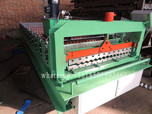 988 Model Corrugated Cameroon Aluminium Zinc Roofing Sheet Making Machine.JPG