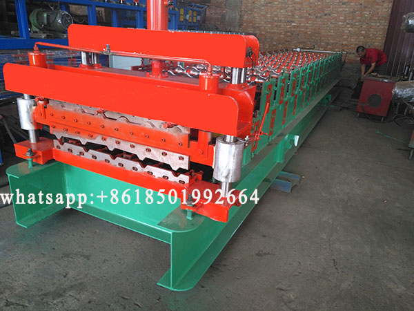 Pre-fabricated Roofing System Steel Panels Two Profiles Rolling Machine.jpg