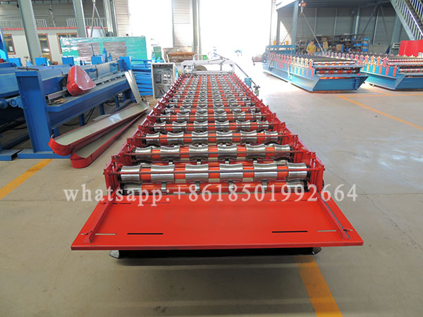 T30 Residential Metal Roofing Plate Roll Forming Machine.JPG