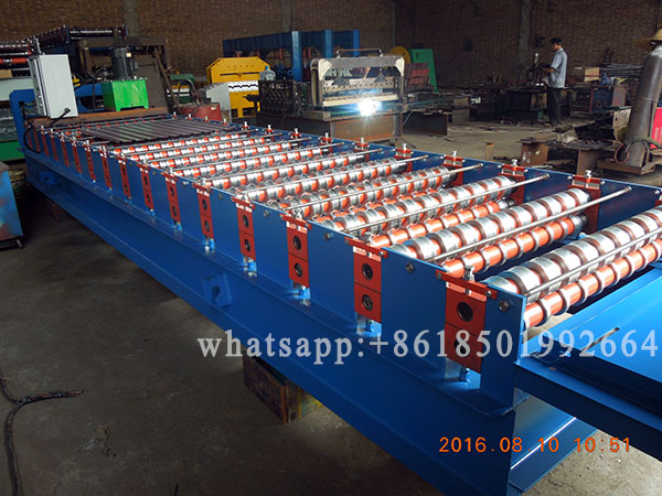 Kazakhstan 970 Model Prefabricated Pre Engineered Roofing Solutions Machine.JPG